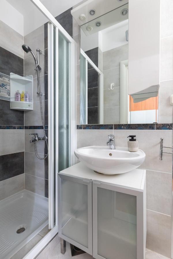 פודגורה Villa Old Olive, 3Lovelyvillas מראה חיצוני תמונה
